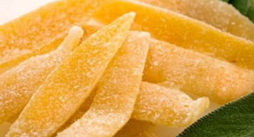 Recept krok za krokem, jak si doma vyrobit lahodné kandované ovoce z citronové kůry